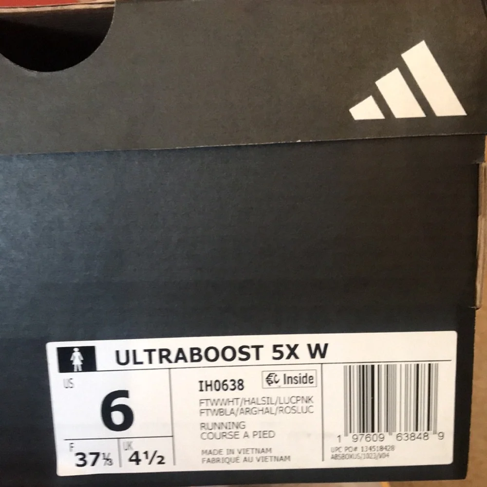 Adidas Women's UltraBoost 5 Running Shoes with Pink Gradient Midsole. EUC. Sz 6.